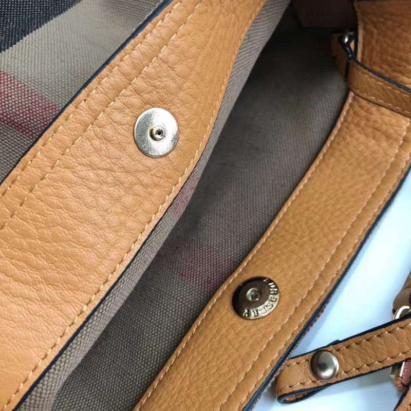 LO - B-BERRY BAGS - 037