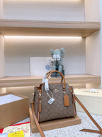 LO - CCH Bags - 105