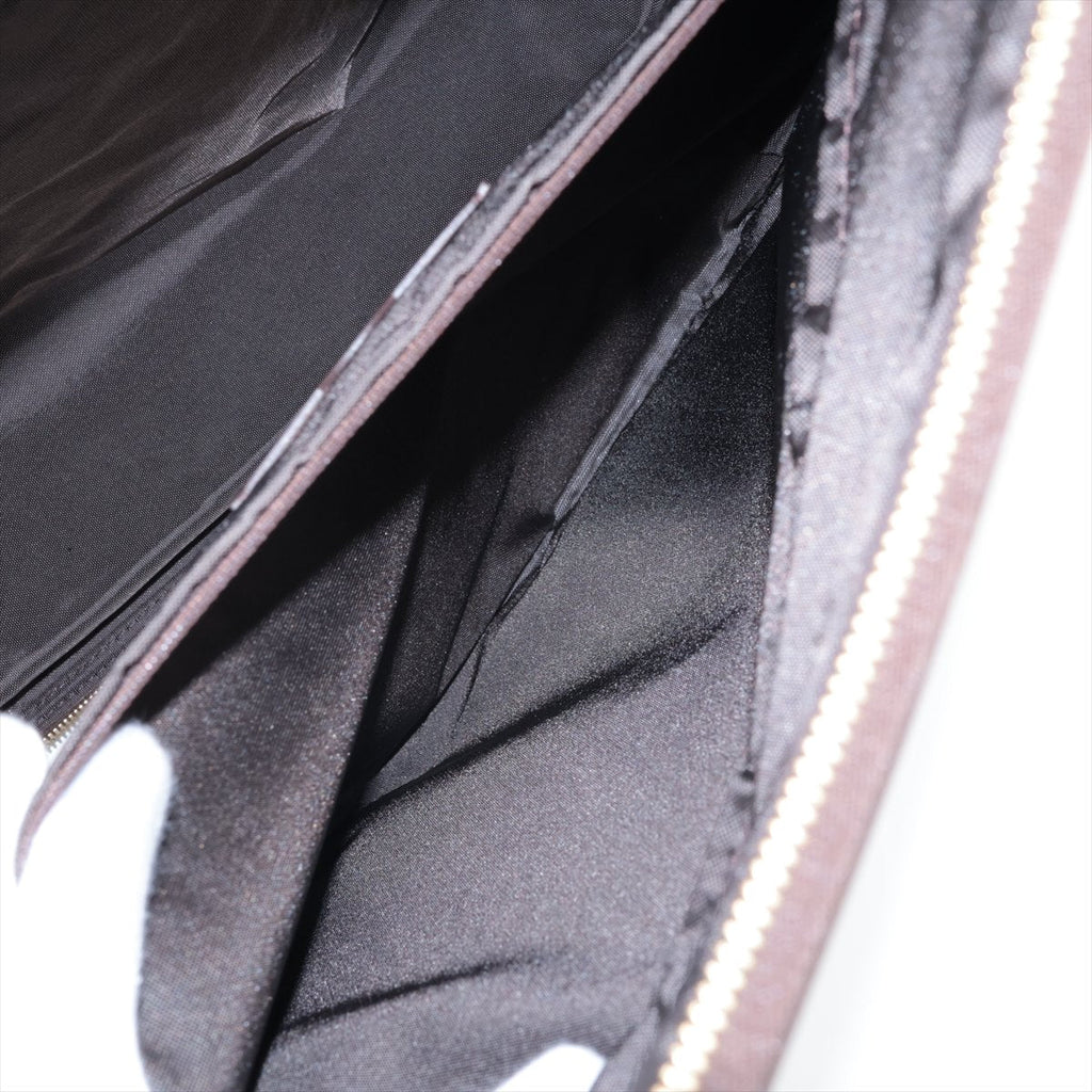 LO-LV bags 1805