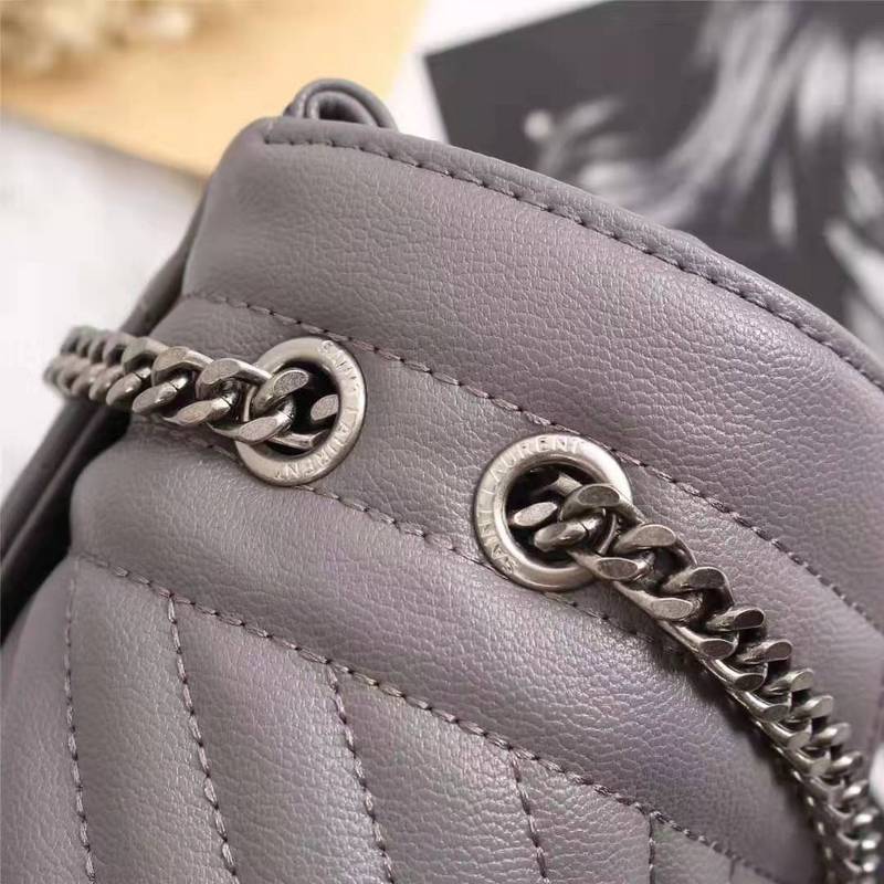 BB - YSL Bag - 2810