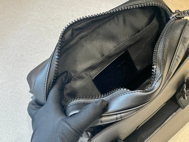 LO - CCH Bags - 408