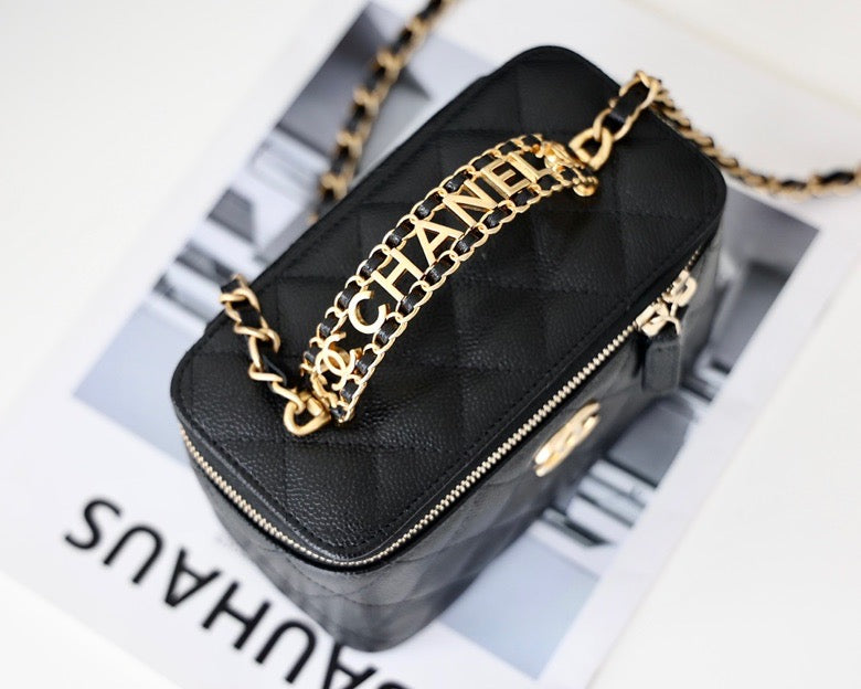CHL - Small Vanity Case Black For Women 6.7in/17LO AS3171