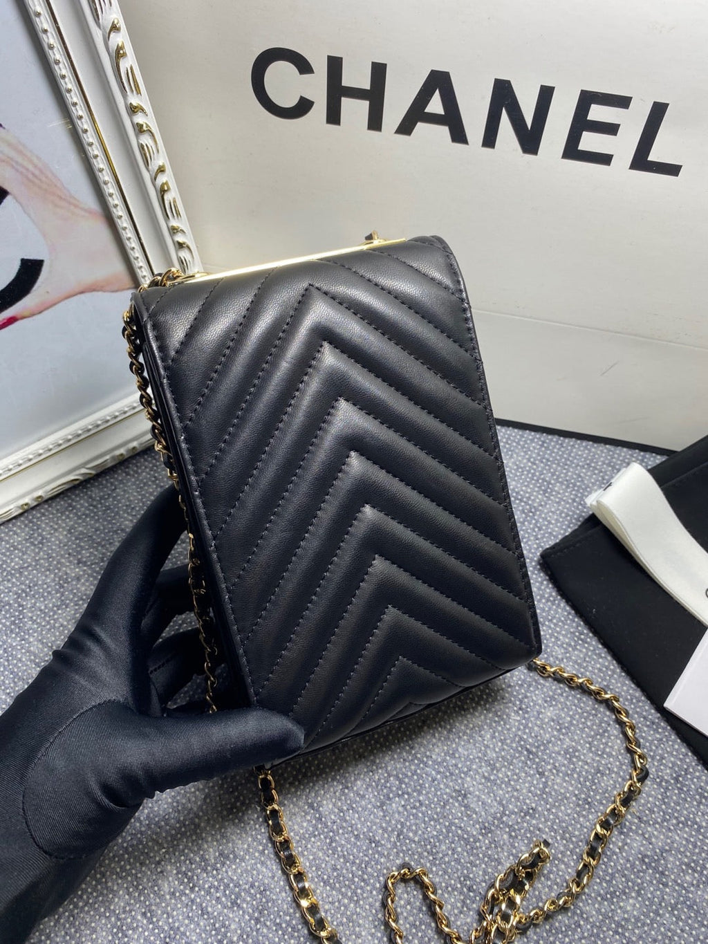 CHL -  Chevron Trendy CHL -  Phone Black Bag For Women 18LO/7in