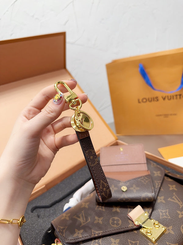 LO - LV Bags - 15024