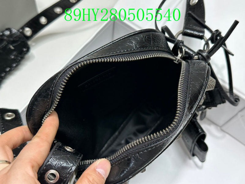 LO - BGA Bags - 1792