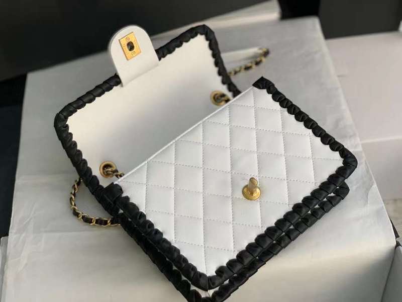 LO - CHL  BAGS FOR WOMEN - FASHION LUXURY BAGS - 025