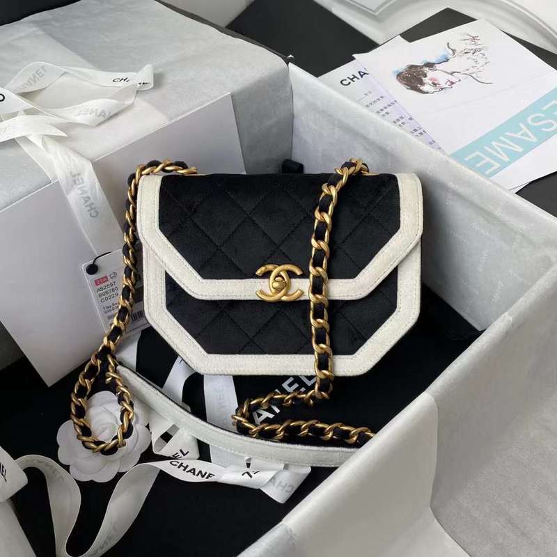 LO - CHL  BAGS FOR WOMEN - FASHION LUXURY BAGS - 072