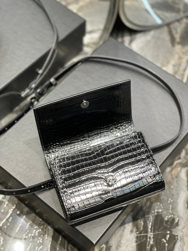 YSL BAGS - WOMEN LOVE LUXURY BAGS - 233