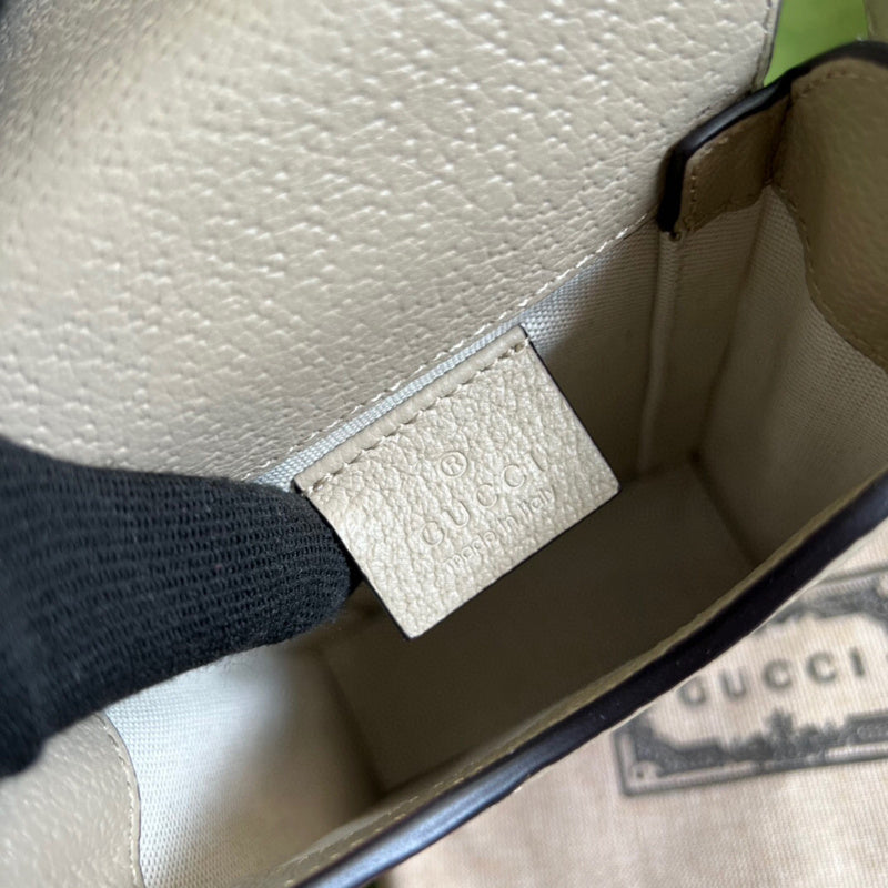 LO - GCC Bags - 4901