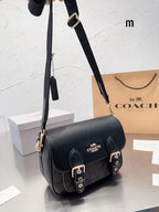LO - CCH Bags - 213
