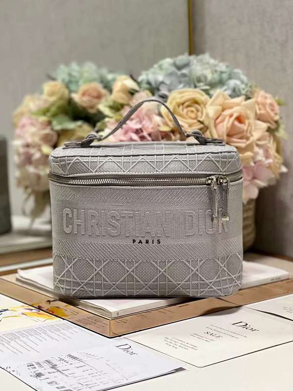 LO - DYOR   BAGS FOR WOMEN - FASHION LUXURY BAGS 057