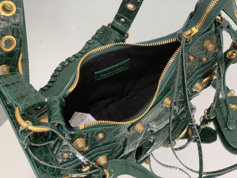 LO - BGA Bags - 2573