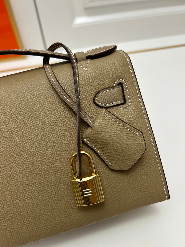 Lusso Official -  HERMS BAGS FOR WOMEN - 041