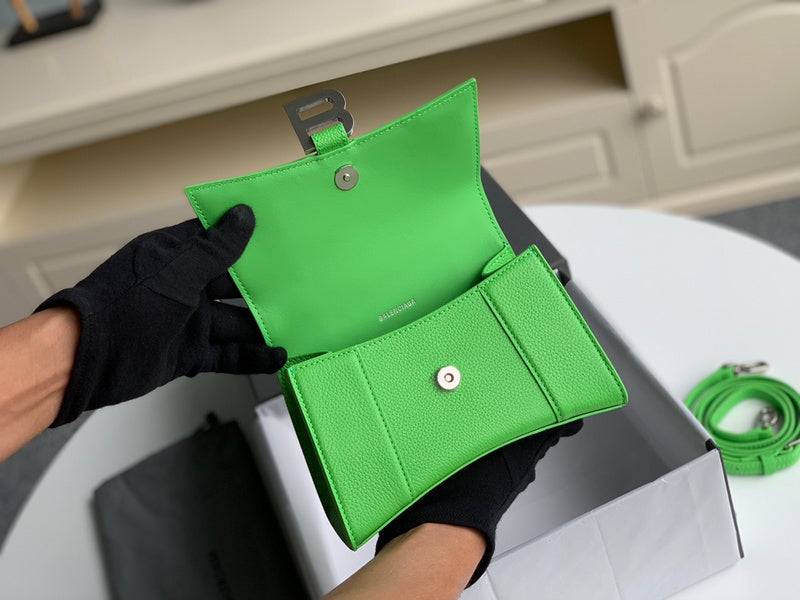 LO BAGS - BGA BAGS - 572