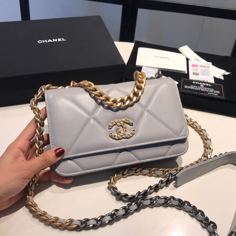 LO - CHL  BAGS FOR WOMEN - FASHION LUXURY BAGS - 944