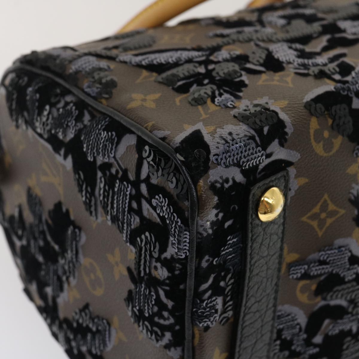 LO-LV bags 10354