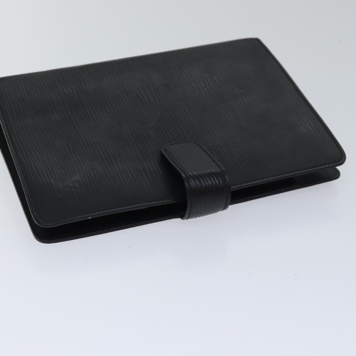 LO-LV bags 2318