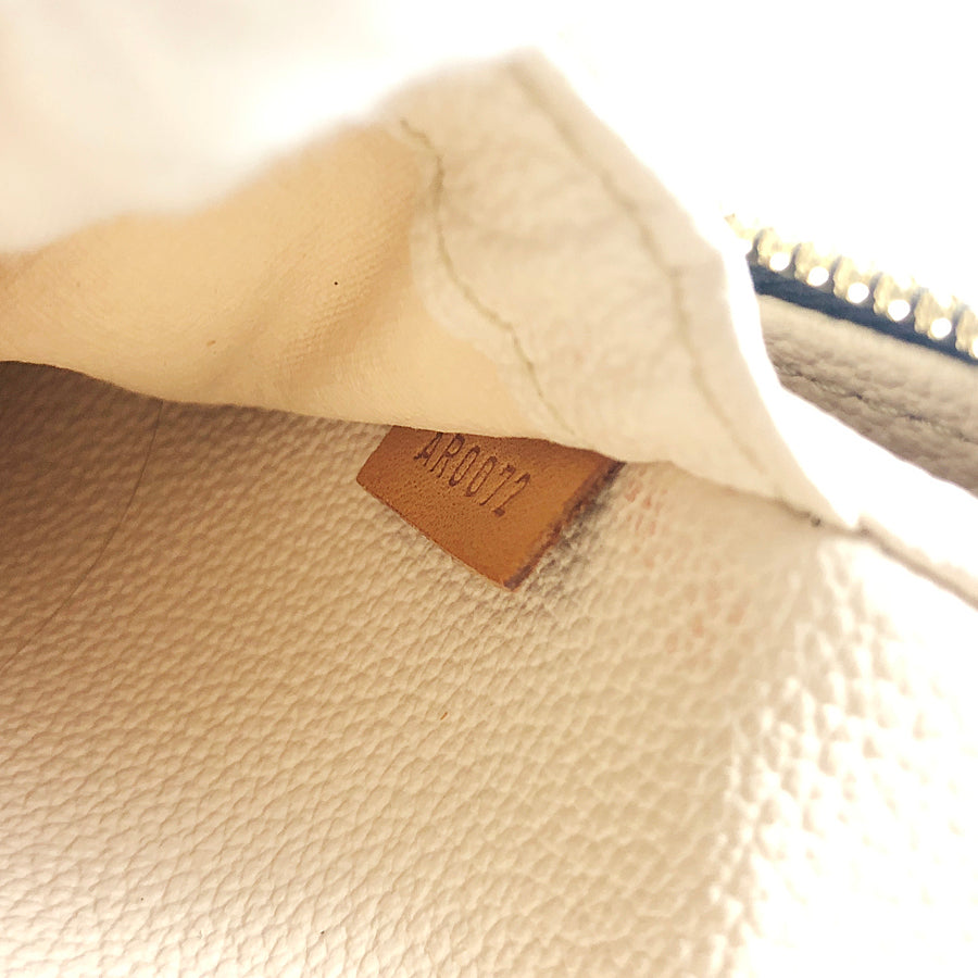LO-LV bags 5757