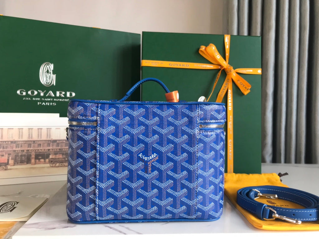 M VANITY CASE 20 IN BLUE GOYARDINE CANVAS