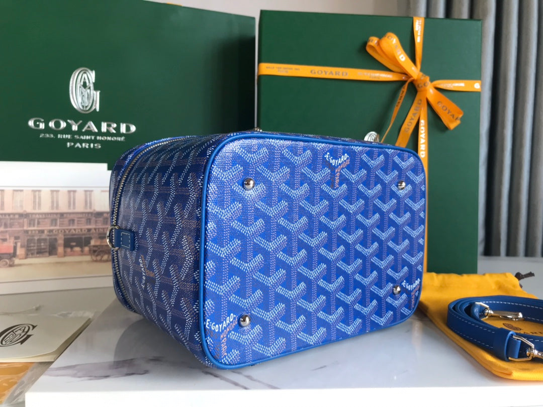 M VANITY CASE 20 IN BLUE GOYARDINE CANVAS