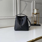 LO-LV bags 32