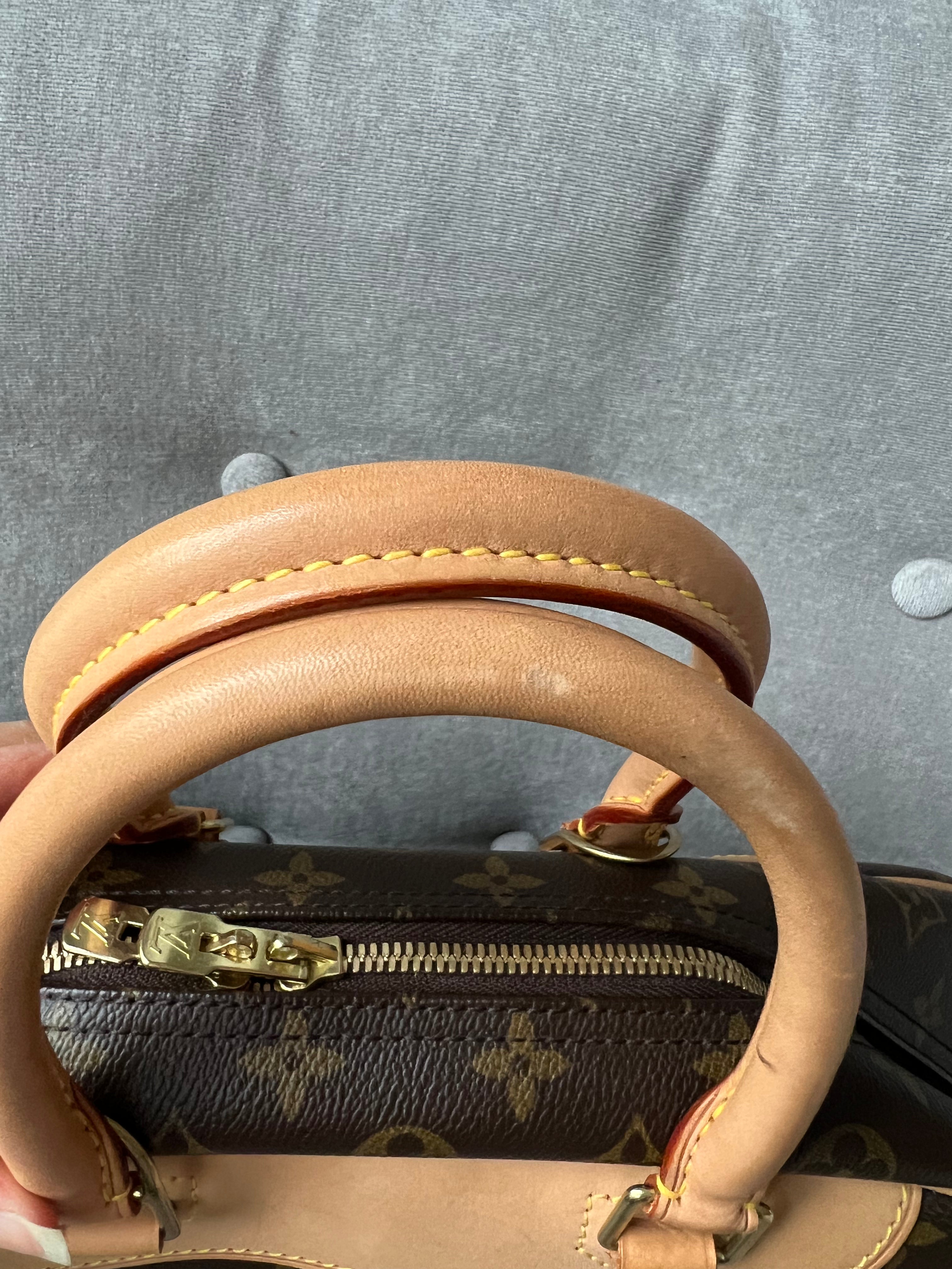 LO-LV bags 2093