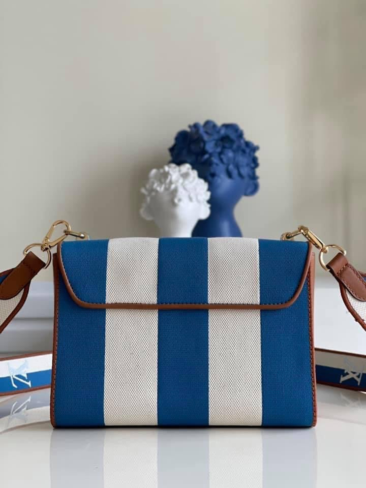 LO-LV bags 2641