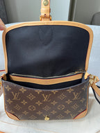 LO-LV bags 2120