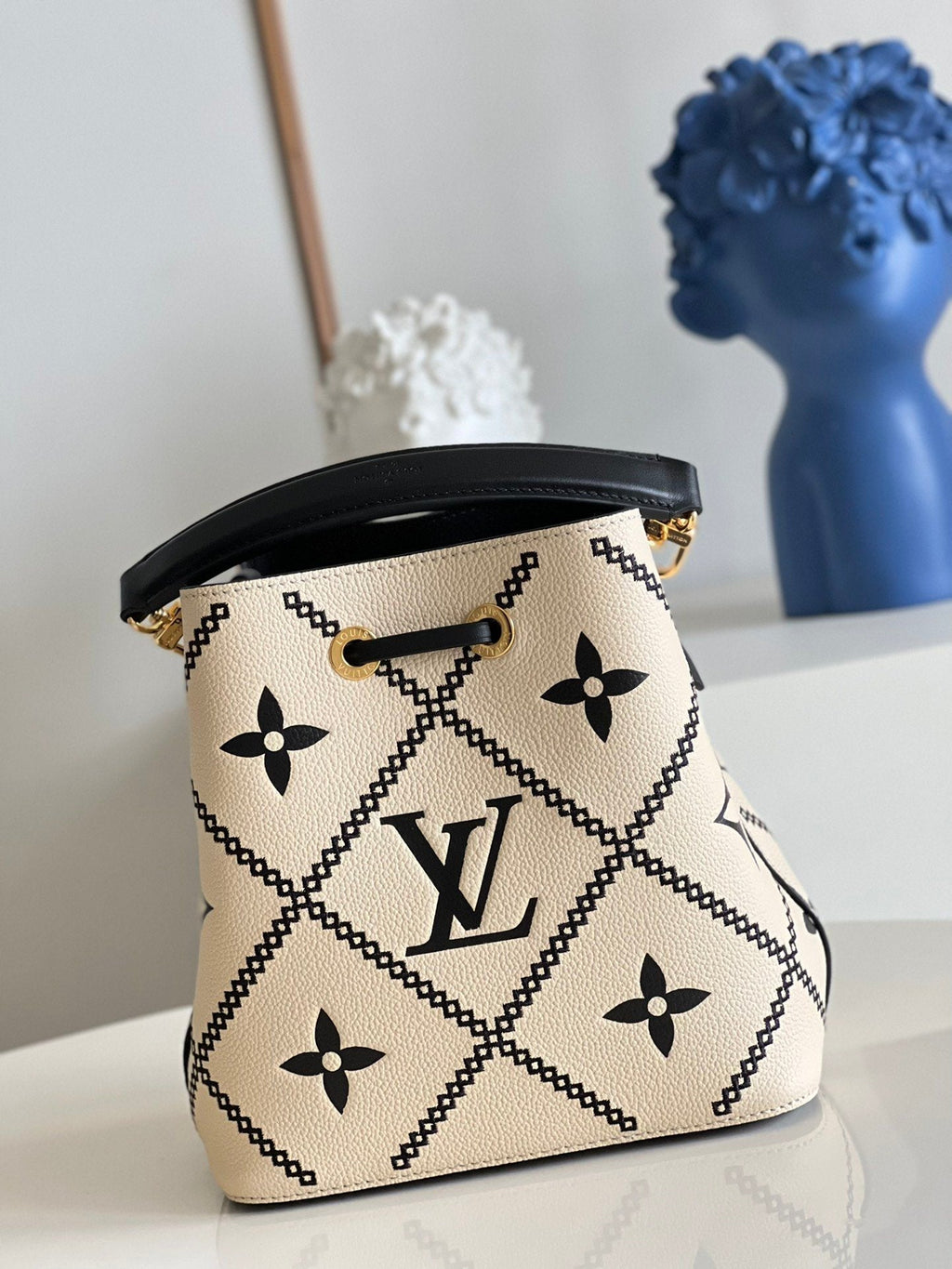LO-LV bags 6
