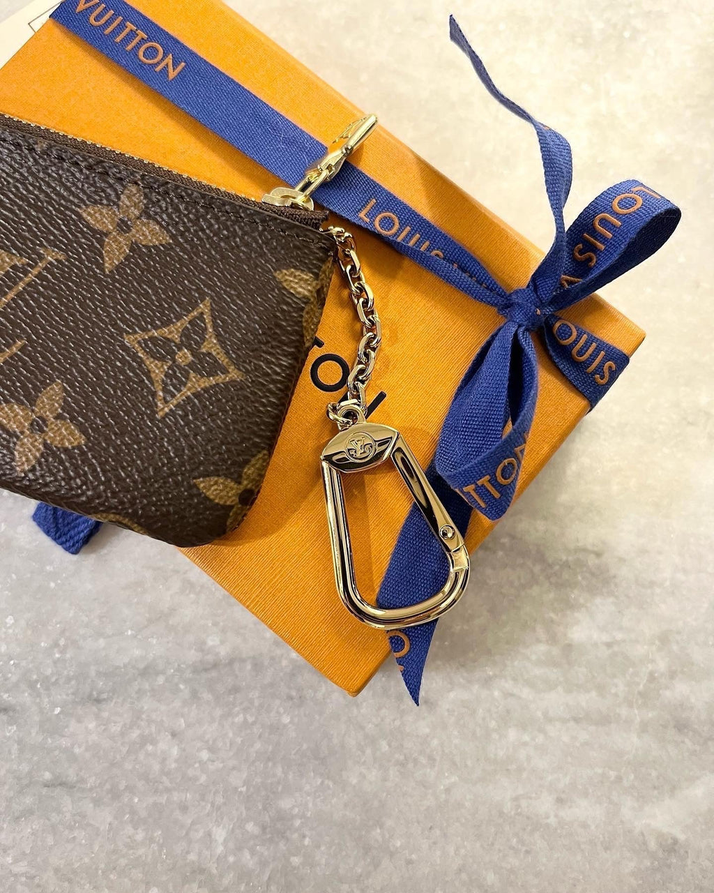 LO-LV bags 3729