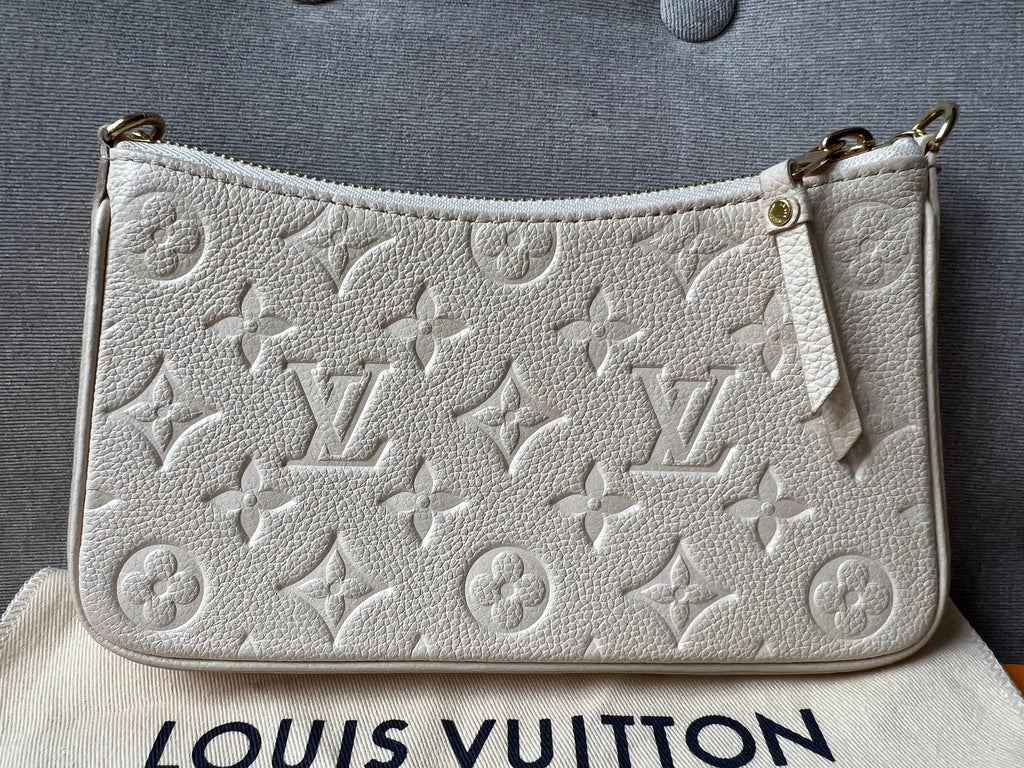 LO-LV bags 2191
