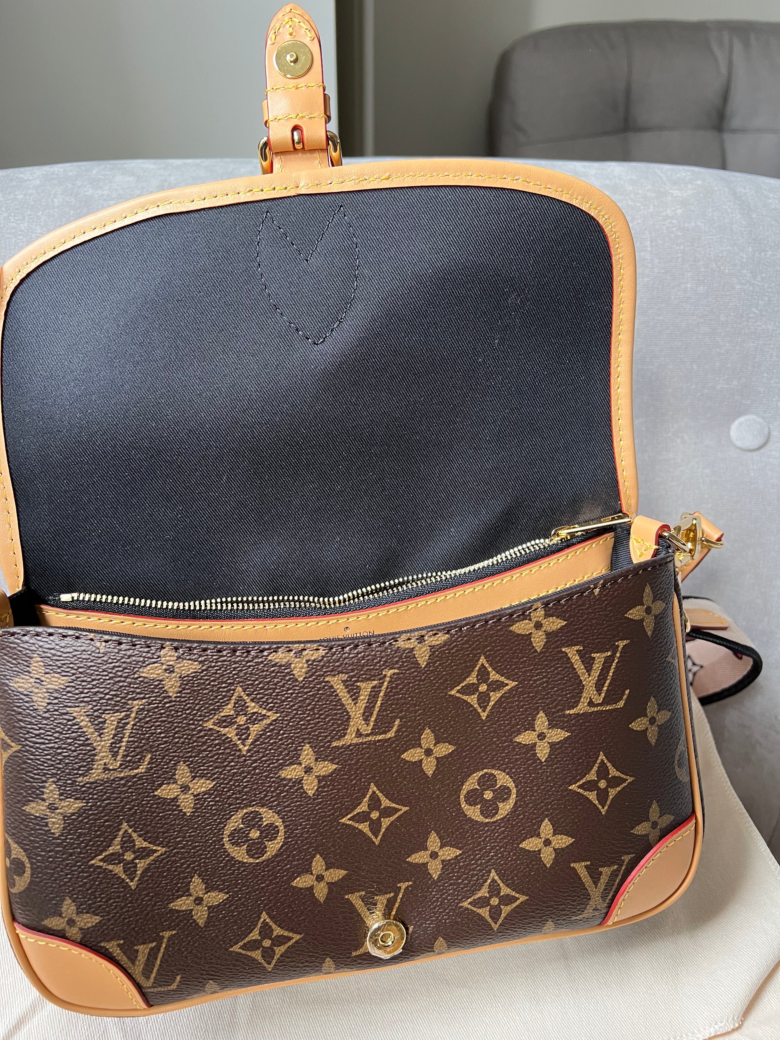 LO-LV bags 2120