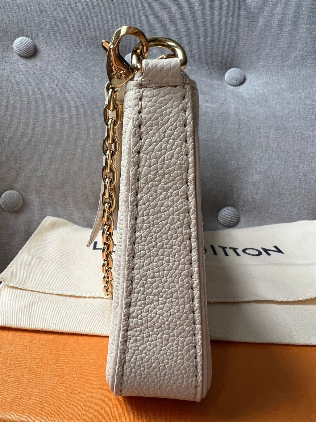 LO-LV bags 2191