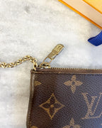 LO-LV bags 3734