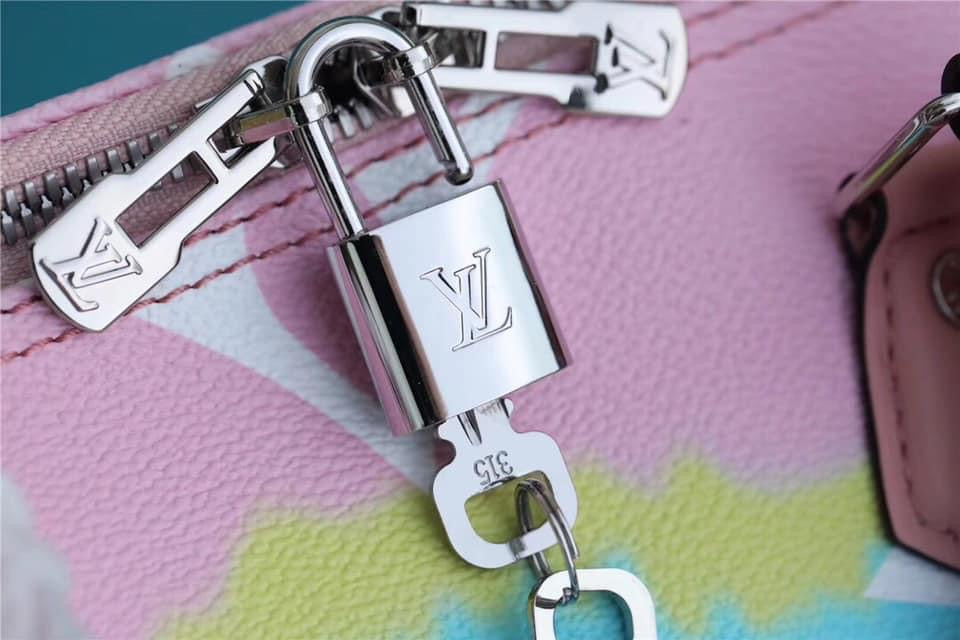 LO-LV bags 6938