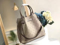 LO-LV bags 24