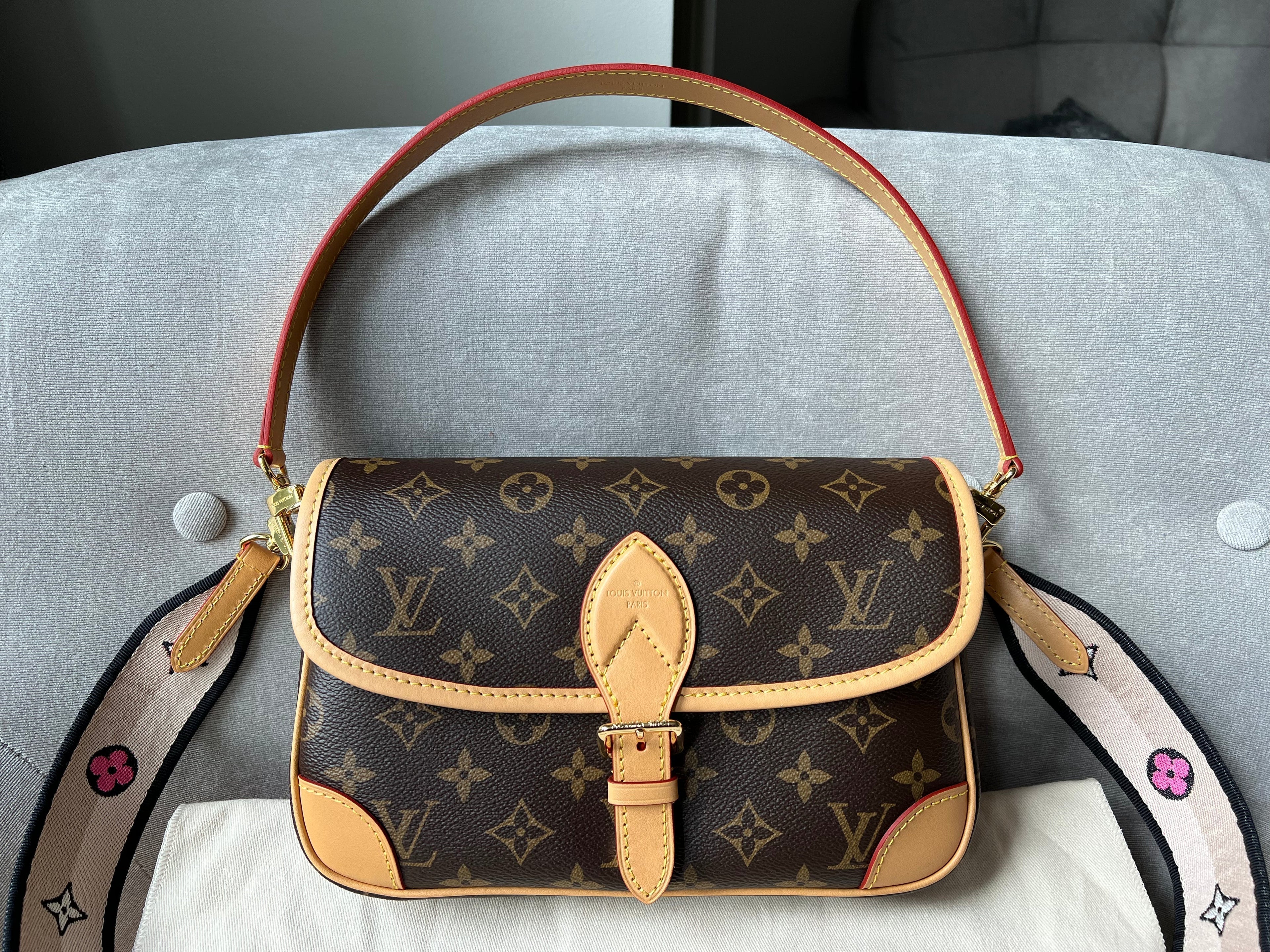 LO-LV bags 2120