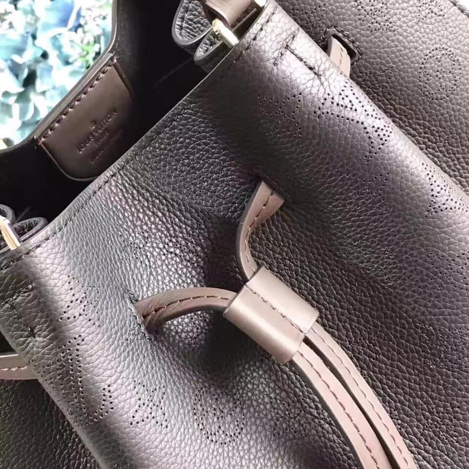 LO-LV bags 6940