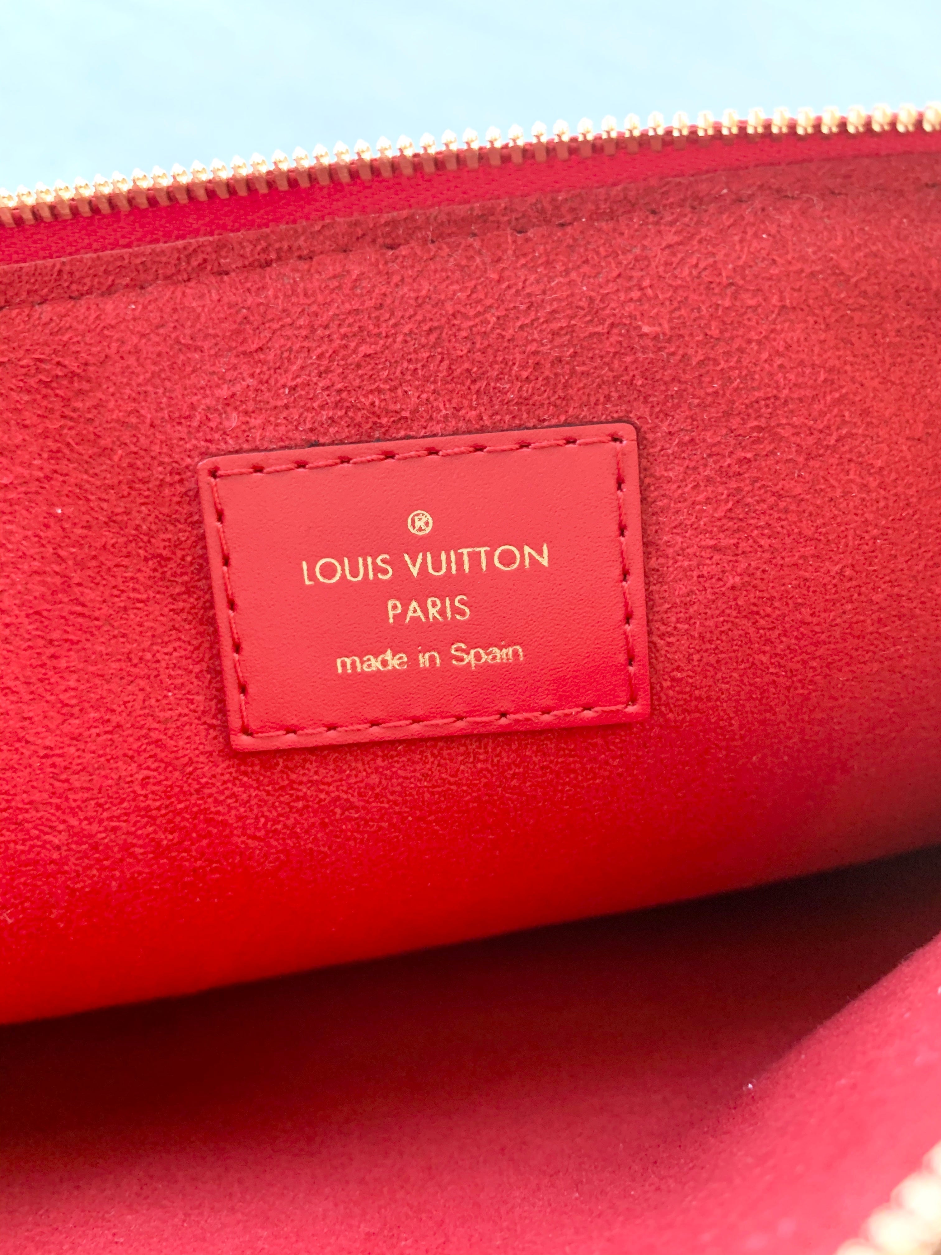 LO-LV bags 2108