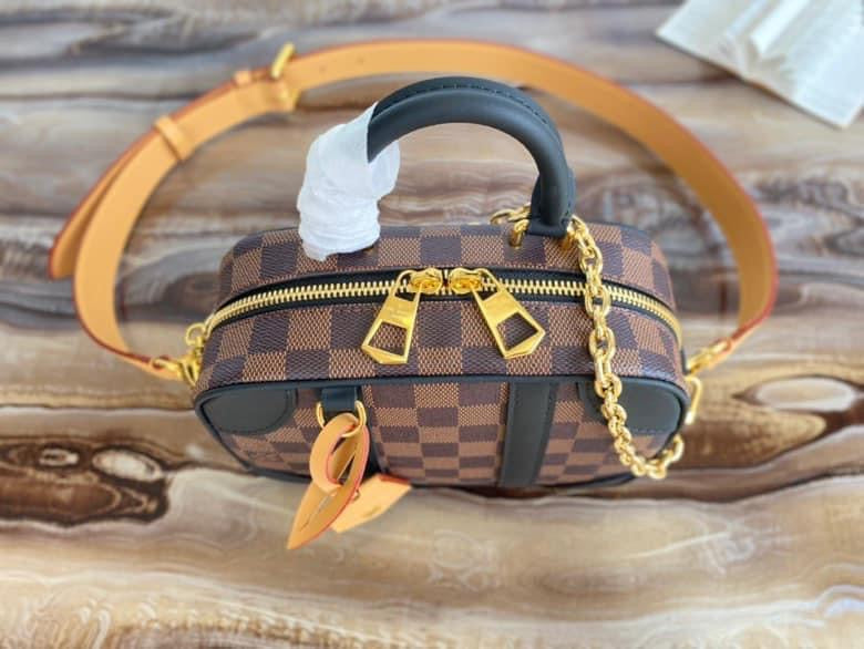 LO-LV bags 2700