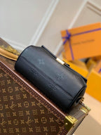 LO-LV bags 14