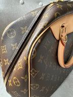 LO-LV bags 2093