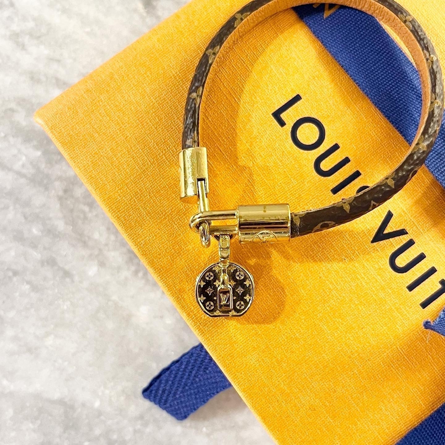 LO-LV bags 3727