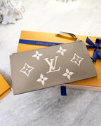 LO-LV bags 2299