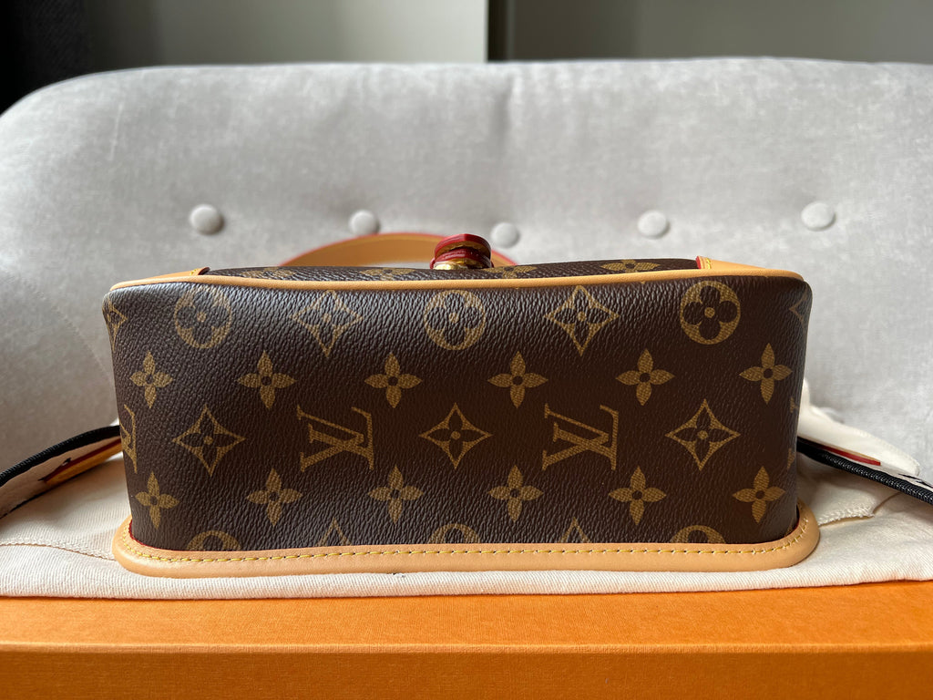 LO-LV bags 2120