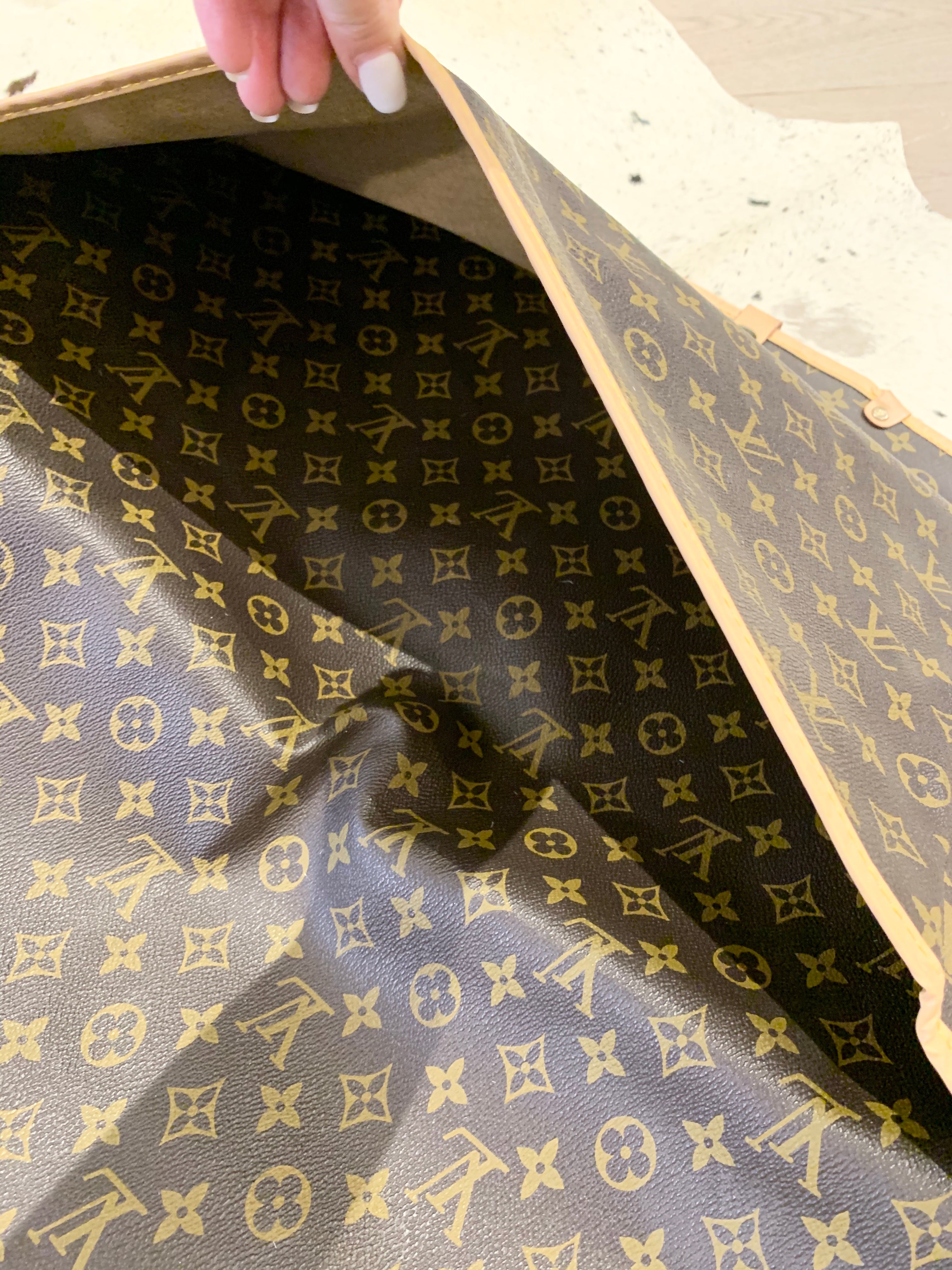 LO-LV bags 2853