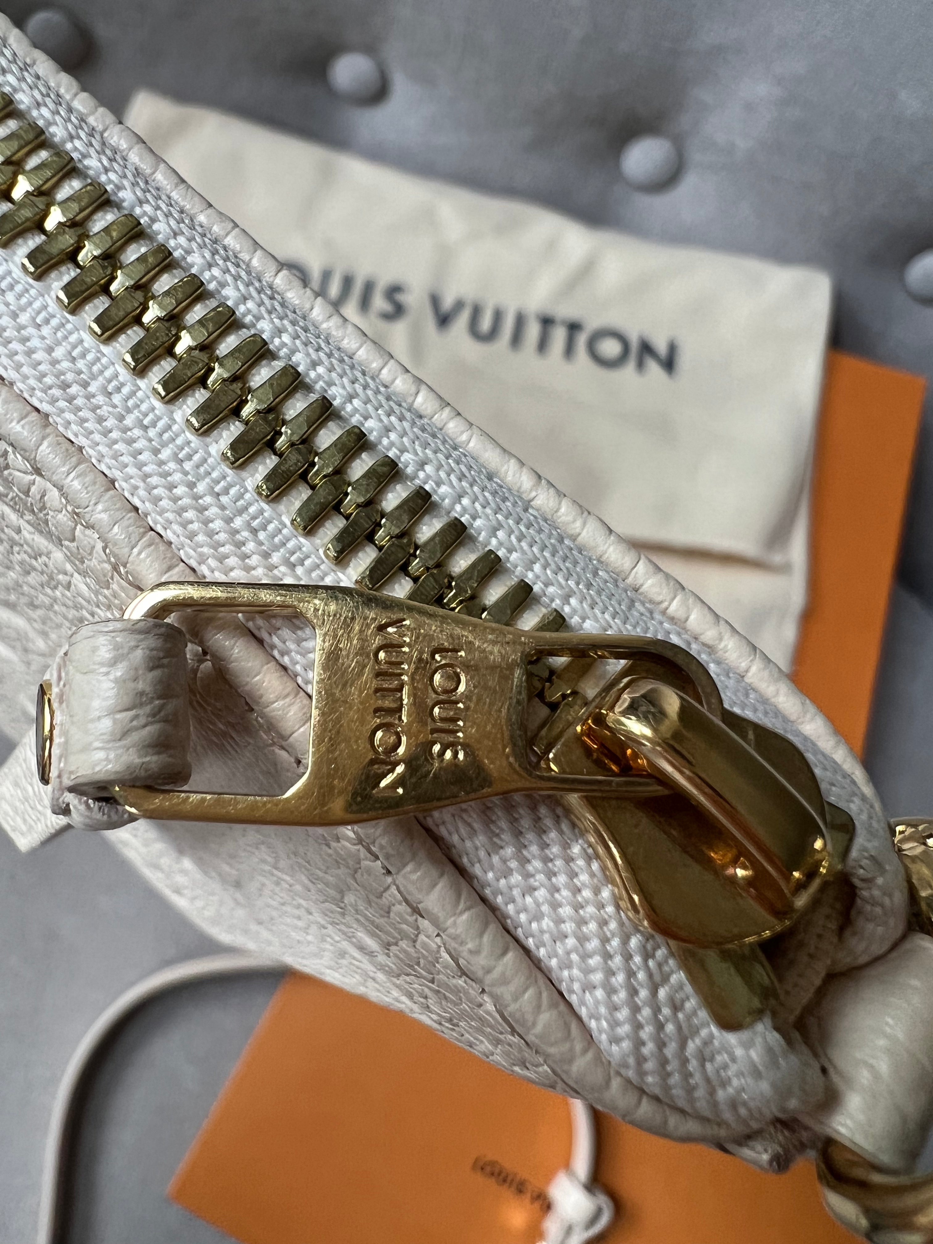 LO-LV bags 2191