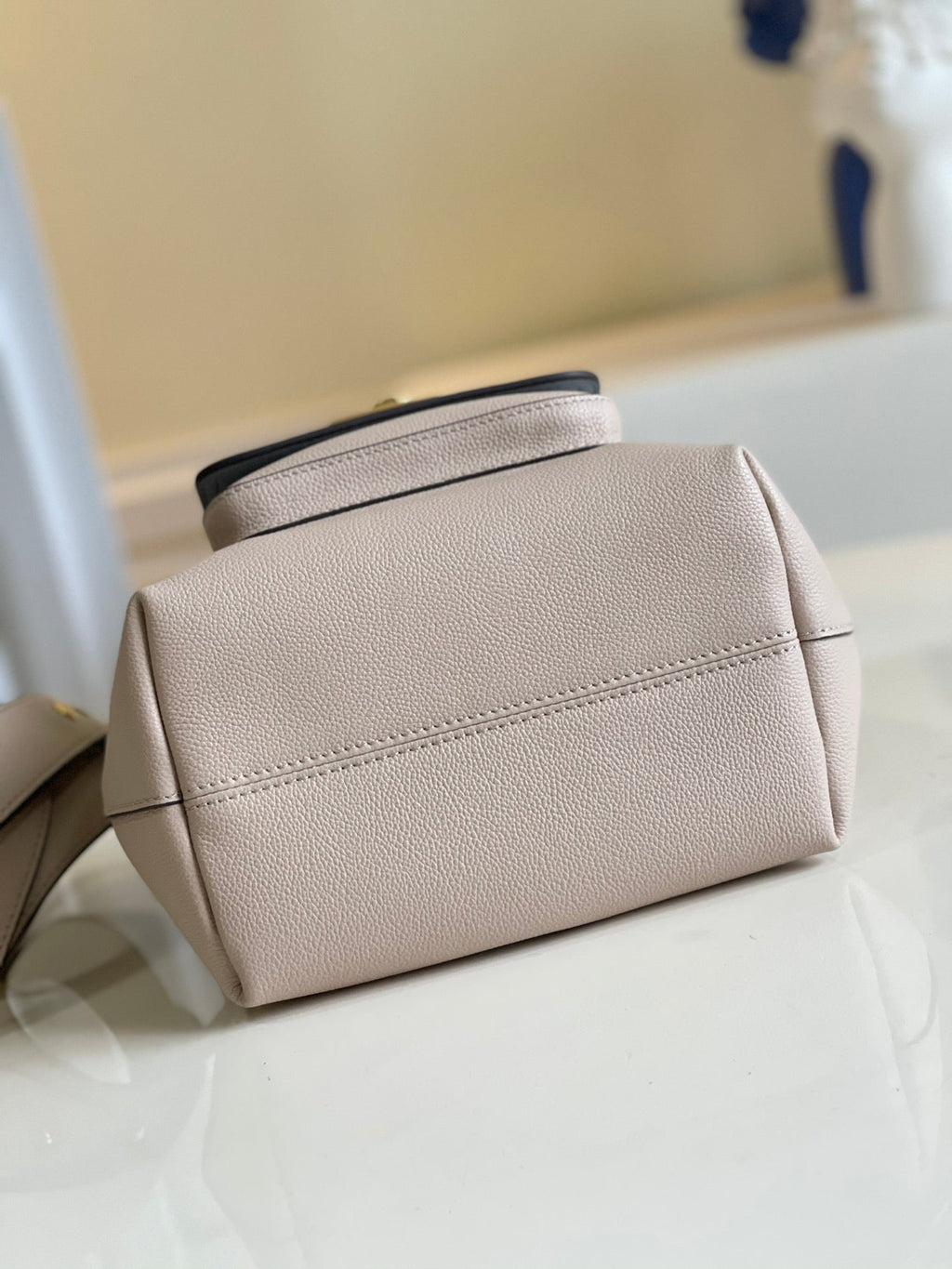 LO-LV bags 16