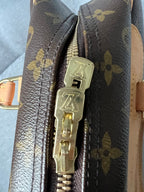LO-LV bags 2093