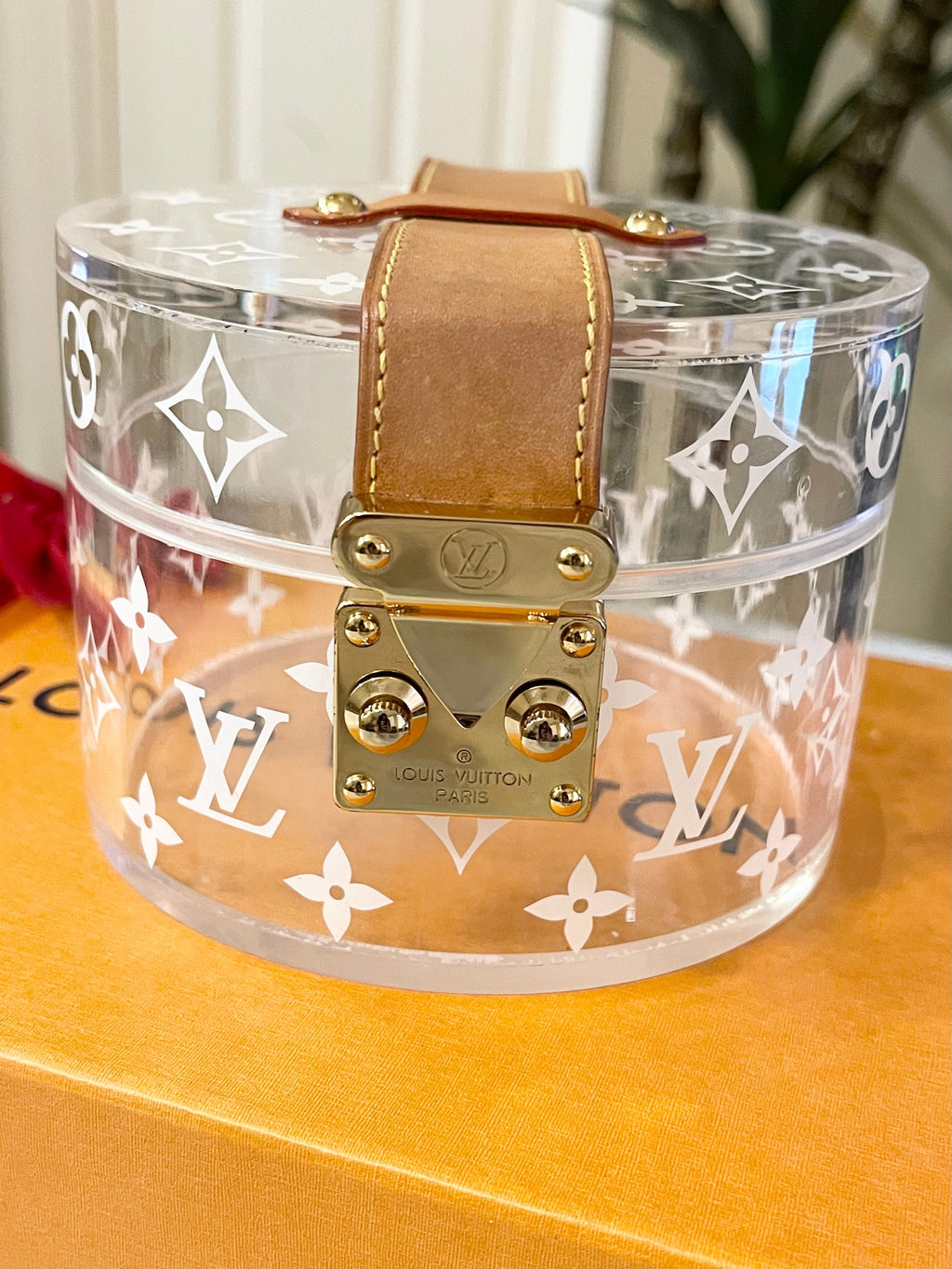LO-LV bags 3736